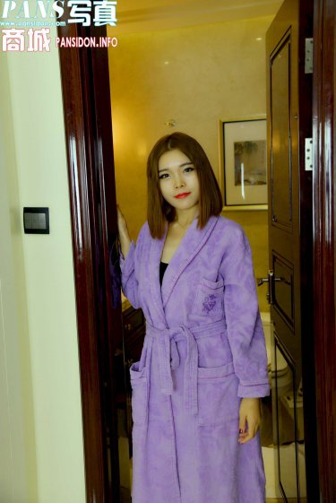 女帝夺江山：拥美男入怀全集免费